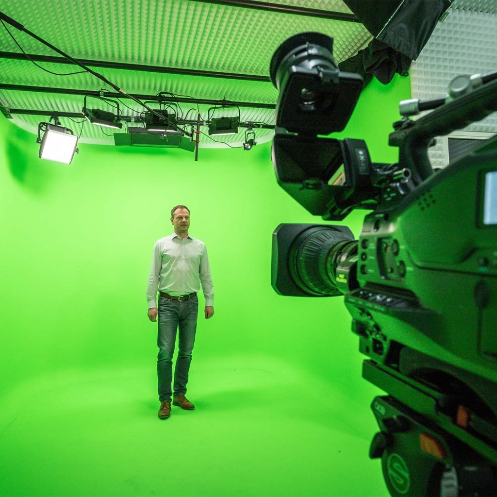 Greenscreen Studio mit Ralf Junge von EMS GmbH im Filmstudio Nürnberg